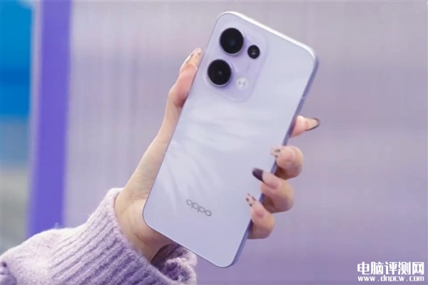 OPPO Reno13上市 首发联发科天玑8350处理器手机2699元起，权威硬件评测网站,www.dnpcw.com